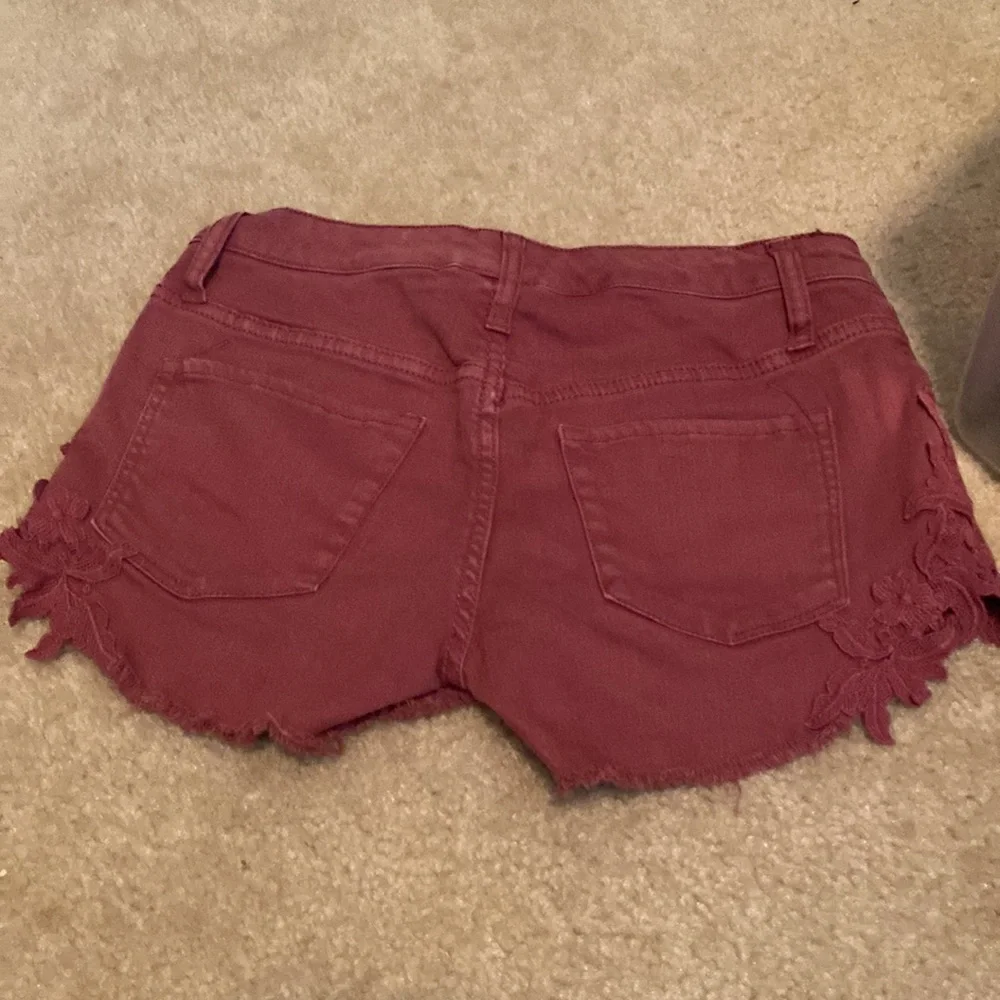 Mossimo denim - Picture 2 of 2